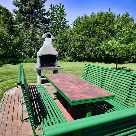 Max & Moritz 4 Διαμέρισμα *